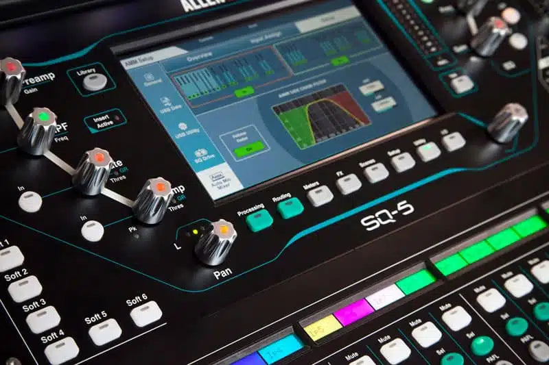 Allen & Heath SQ-5 48 Channel / 36 Bus / 17 Fader Digital Mixer