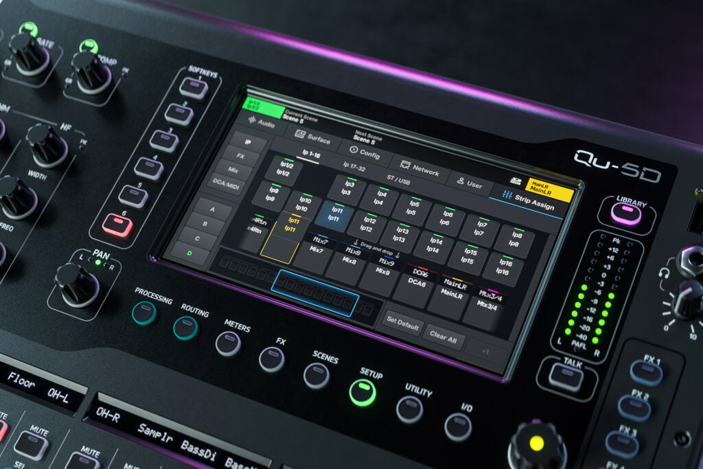 Allen & Heath QU-5 QU Compact 38in/24out 96kHz Mixer