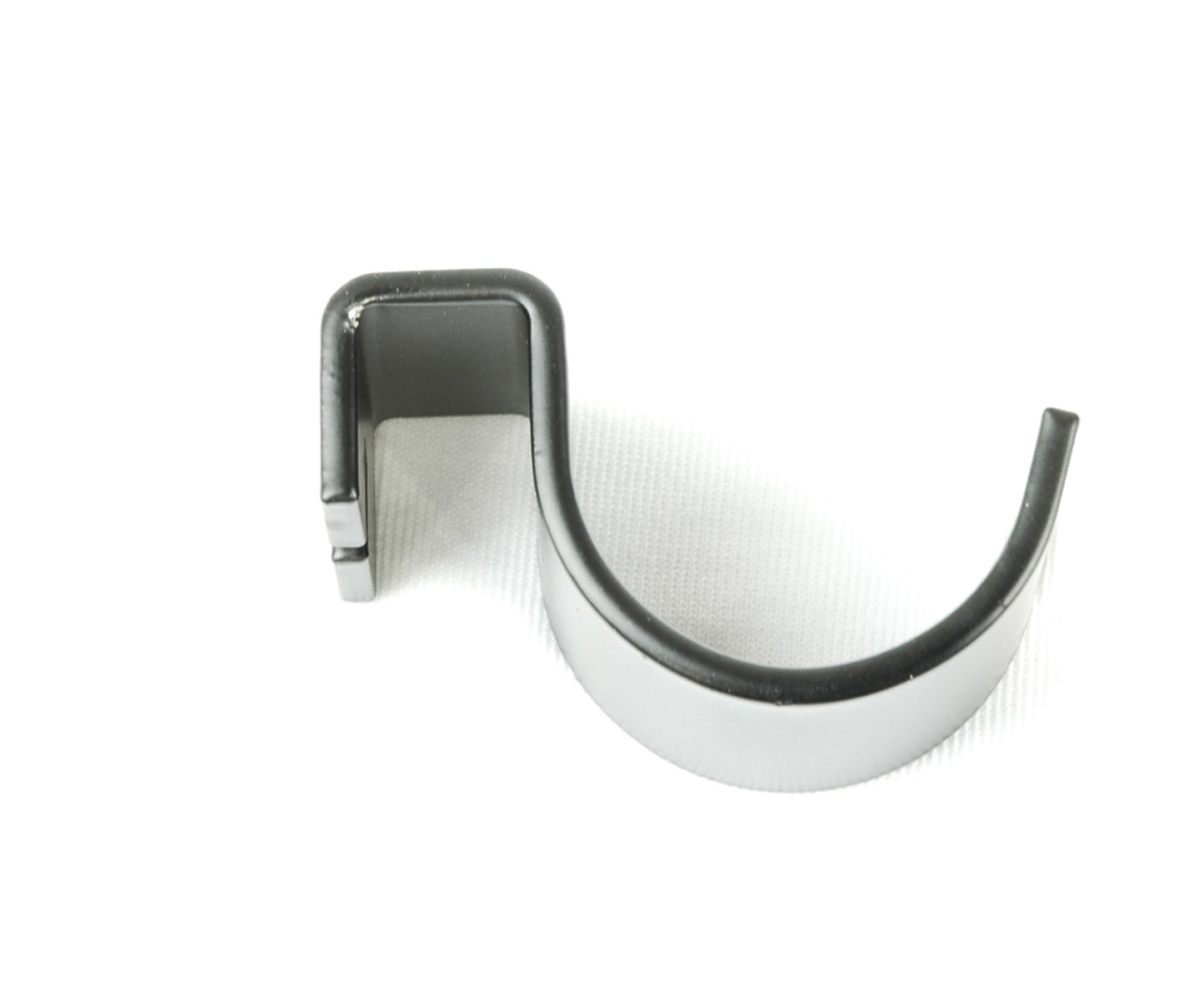 Self hanging bracket for horizontal bar