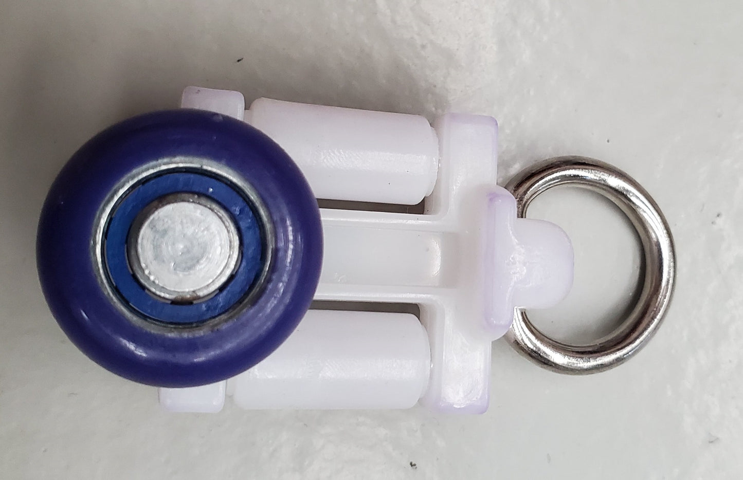 2.4m Heavy duty stage track to attach to ceiling or truss, supplied with runners and joining plate