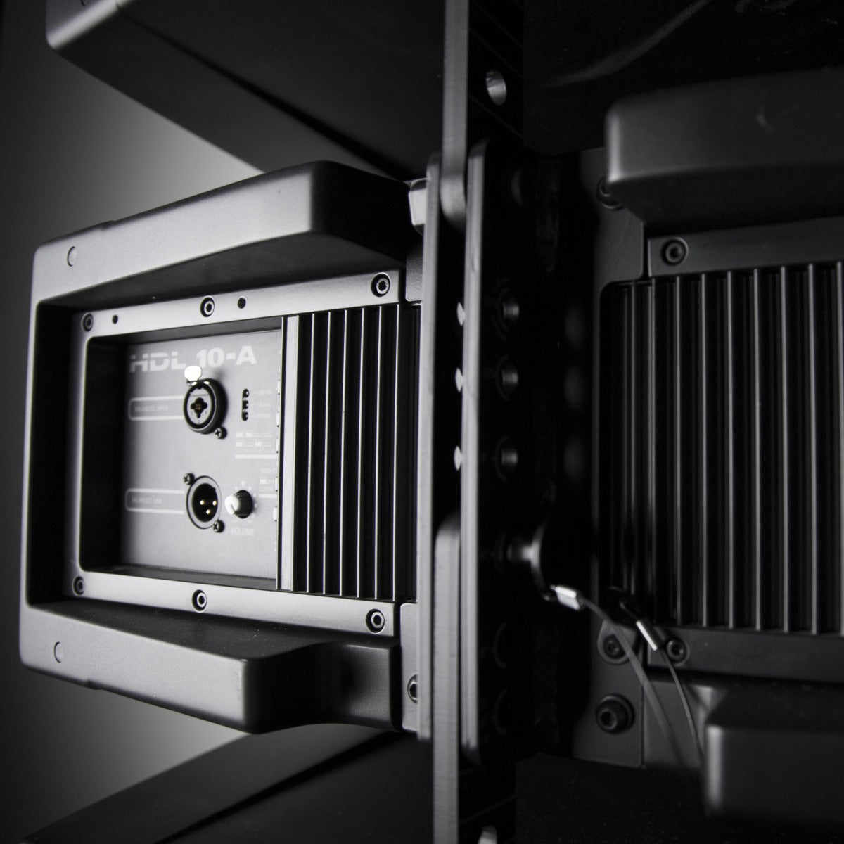 RCF HDL 10-A ACTIVE LINE ARRAY MODULE