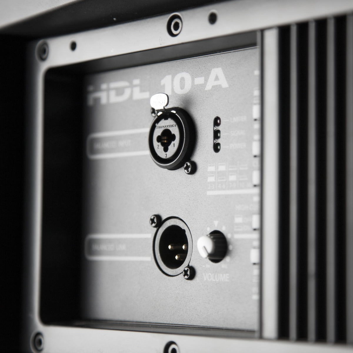 RCF HDL 10-A ACTIVE LINE ARRAY MODULE
