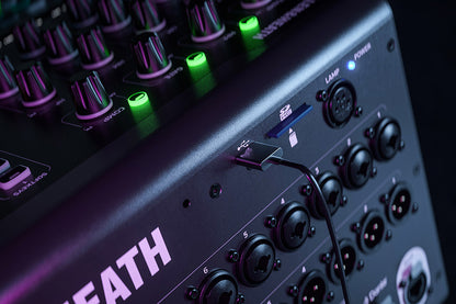 Allen & Heath QU-5 QU Compact 38in/24out 96kHz Mixer