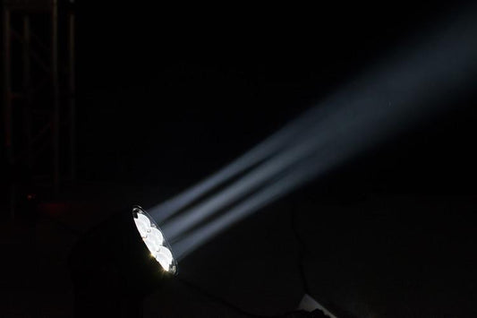 Event Lighting 7x15W LED Wash Moving Head - M7W15RGBW