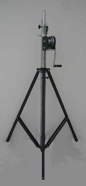 Soundking WS4 DLC001 winch up lighting stand